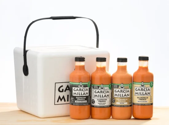 Nevera surtida García Millán con 4 botellas